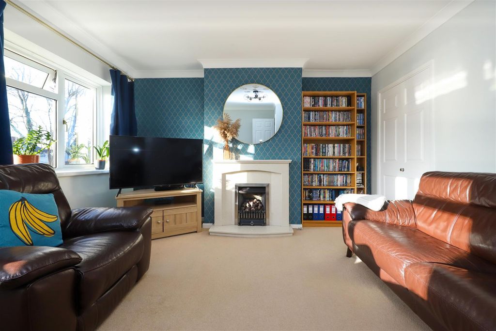 Property photo 2 of 15 Living Room