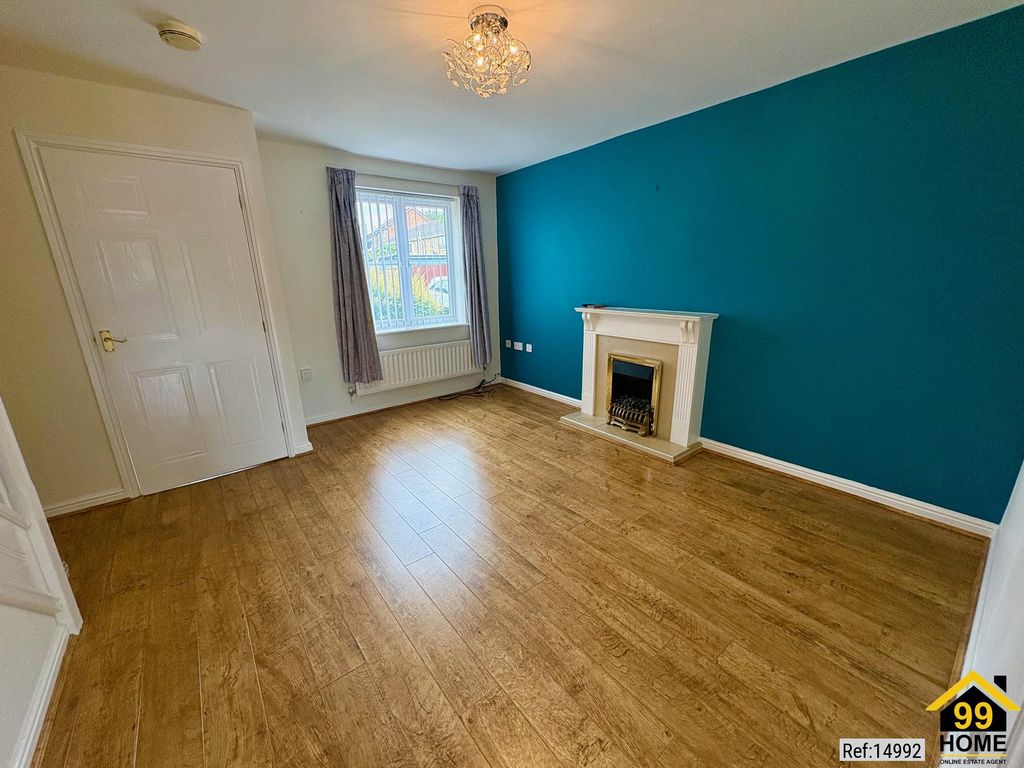 Property photo 3 of 19 Photo 2