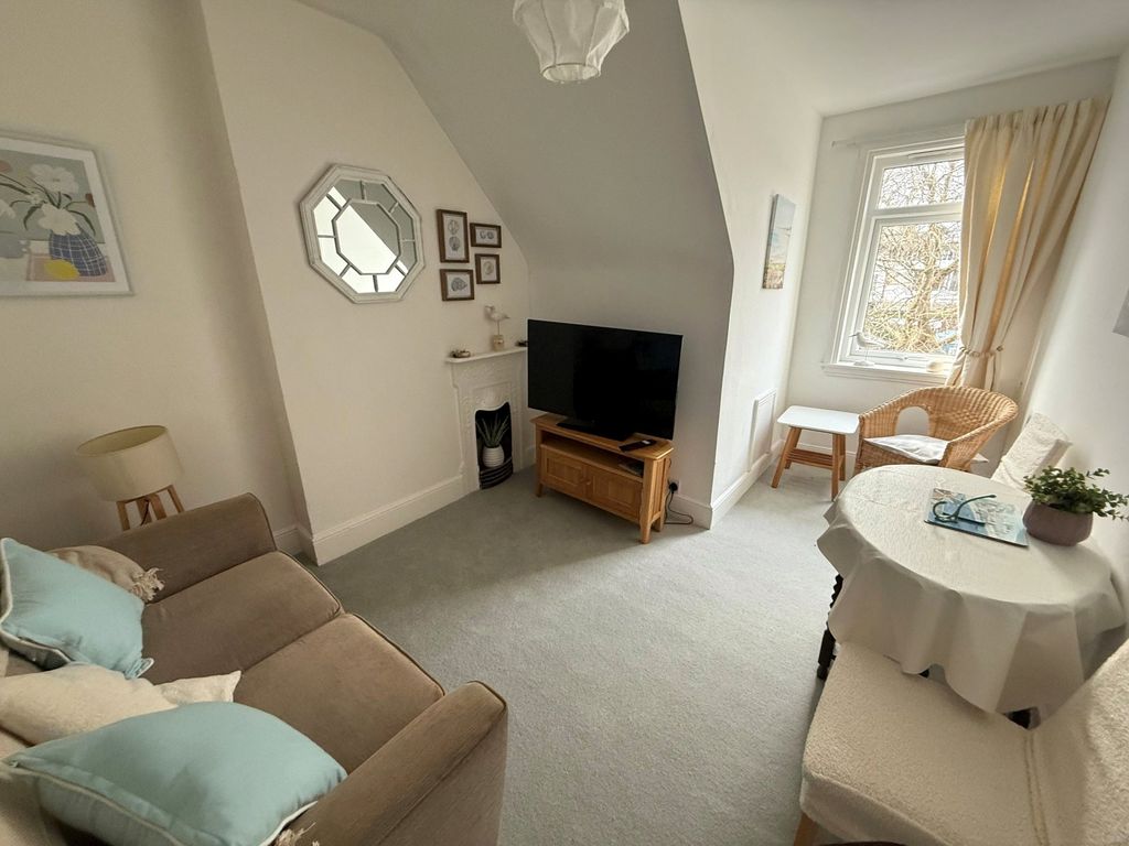 Property photo 3 of 15 Picture No. 52