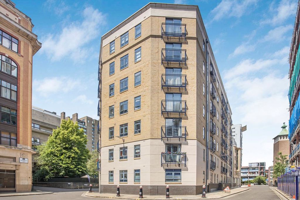 Property photo 1 of 4