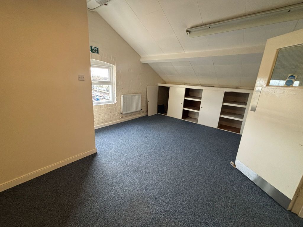 Property photo 3 of 4 Photo 4