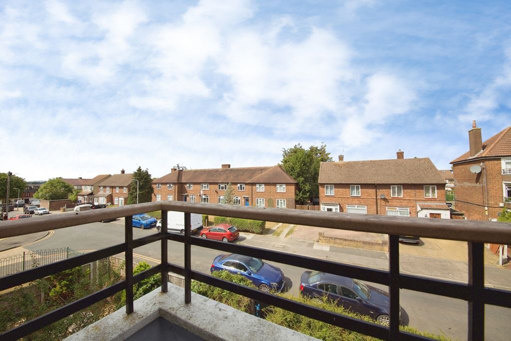 Property photo 2 of 13 Pbox-Img.Jpg