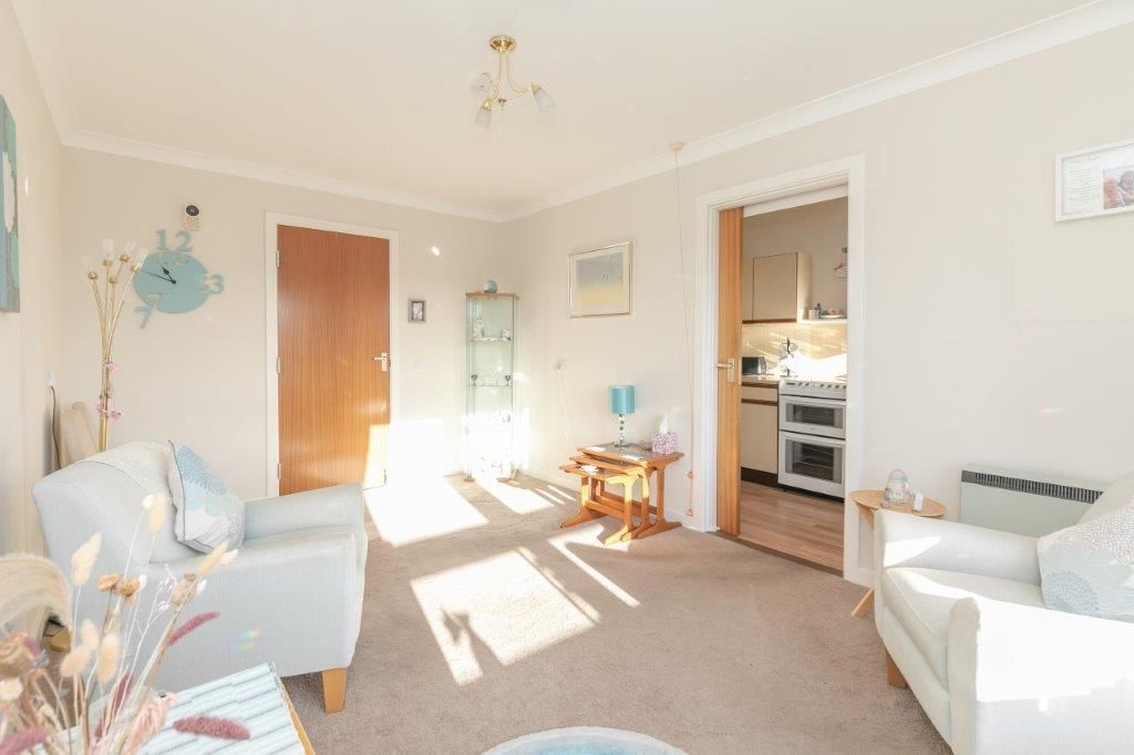 Property photo 3 of 13