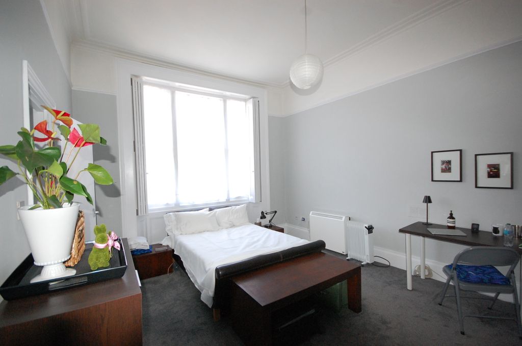 Property photo 1 of 5 Studio Room