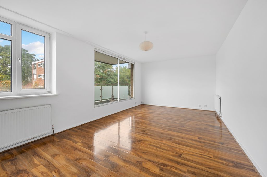 Property photo 3 of 11 Picture No. 05