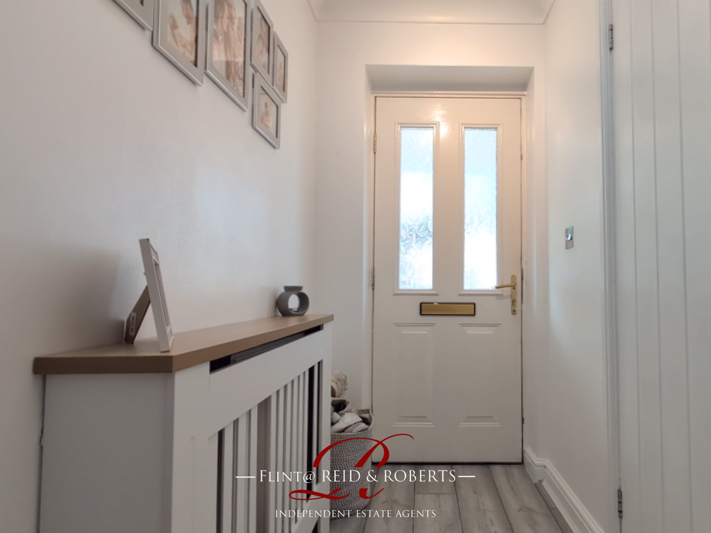 Property photo 2 of 23 Hallway