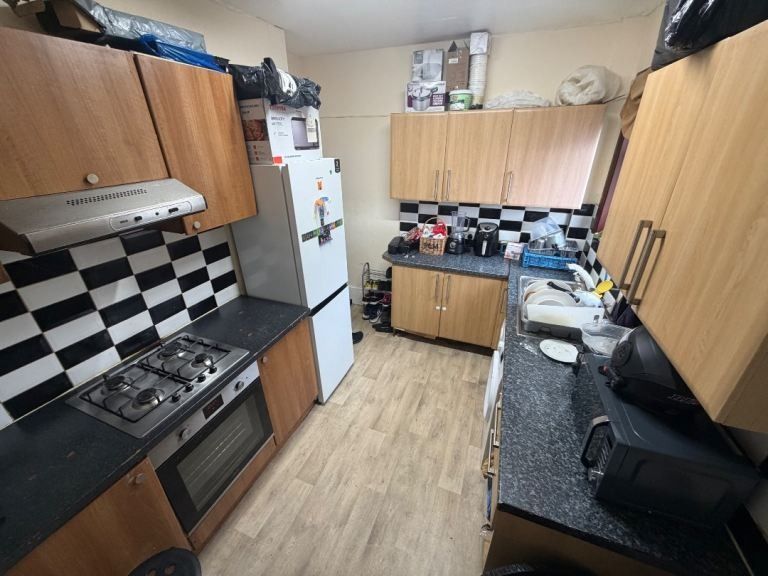 Property photo 3 of 4