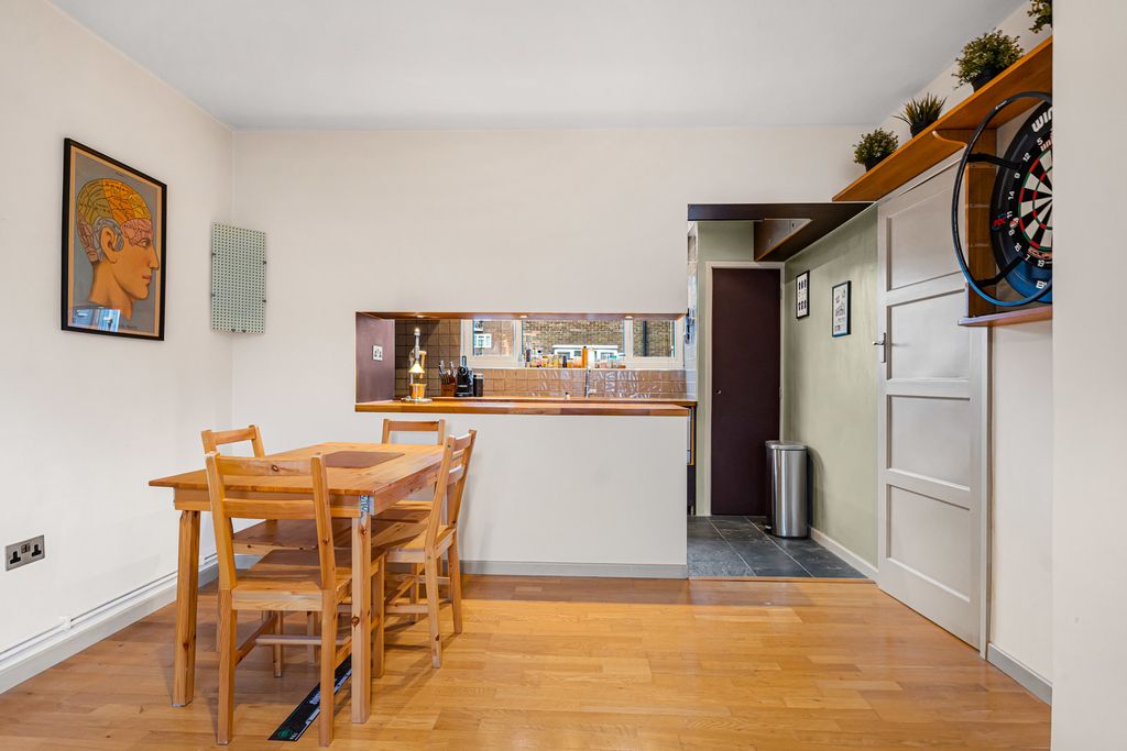 Property photo 2 of 17 Reception Room