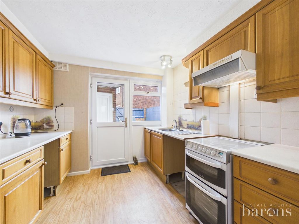 Property photo 3 of 10 Cam05500G0-Pr0140-Still002.Jpg