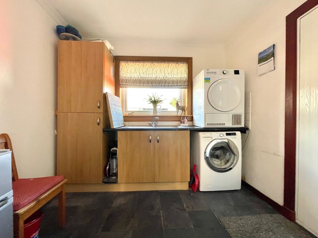 Additional image 7 of 3 bed detached bungalow for sale51 Montgomery Street, Kinross KY13