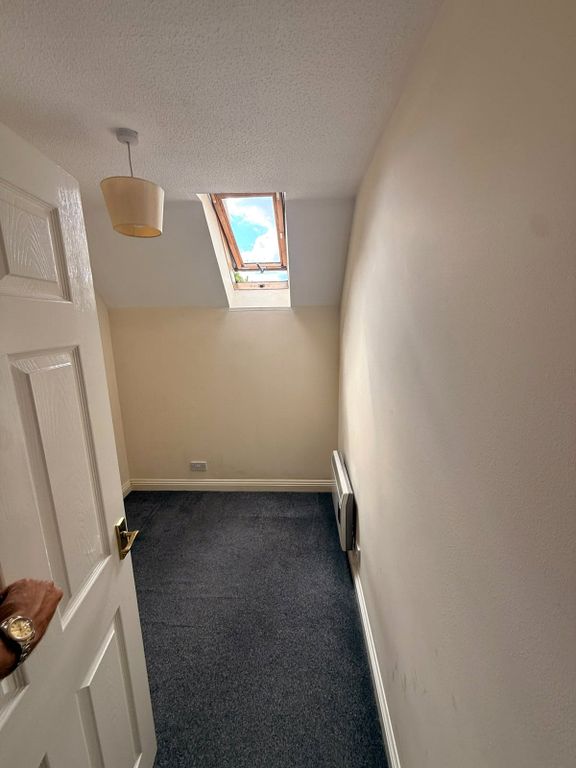 Property photo 2 of 7 Picture No. 01