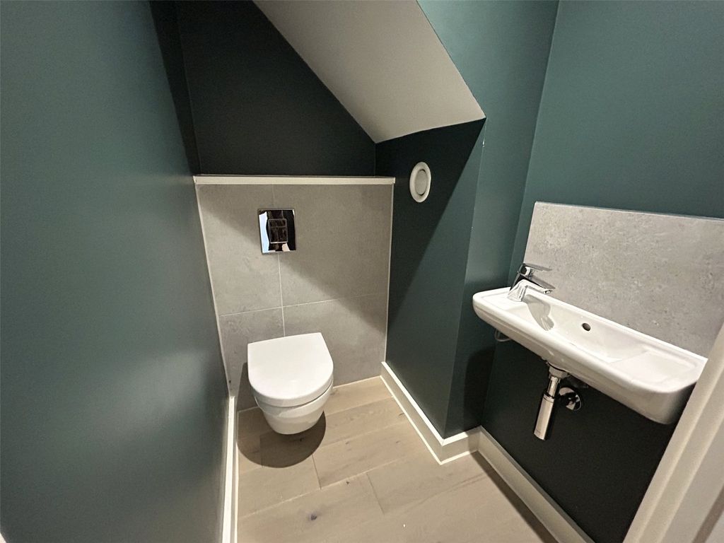 Additional image 5 of 2 bed flat to rent7 Spinners Way, Manchester M15