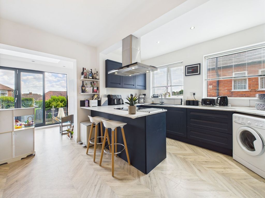 Property photo 3 of 16 Dining-Kitchen