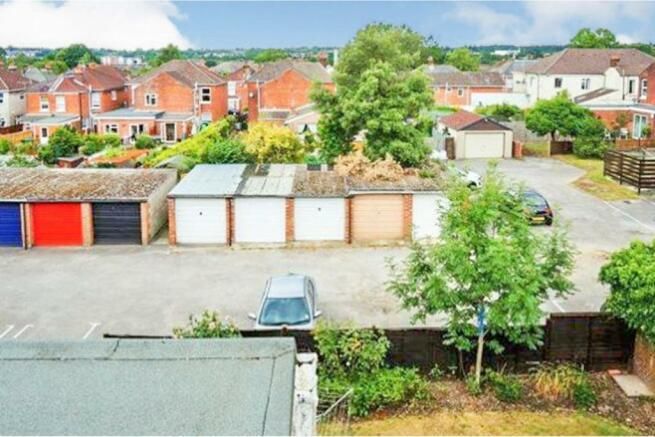 Property photo 2 of 13 Allocated Parking