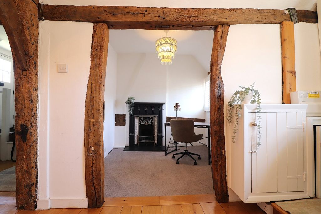 Property photo 3 of 24 Picture No. 30