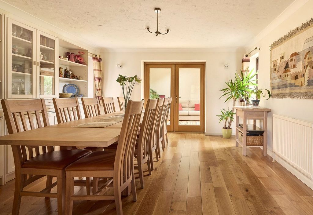 Property photo 3 of 27 Dining Room