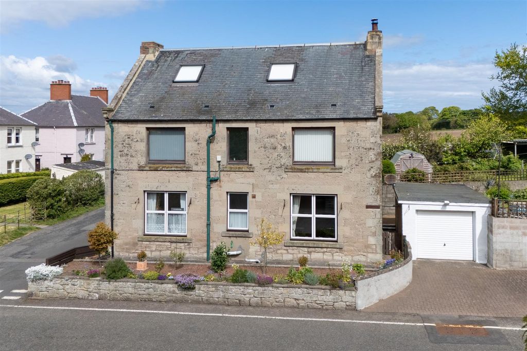 Property photo 1 of 15 1_Craigknowe_Chirnside-1.Jpg