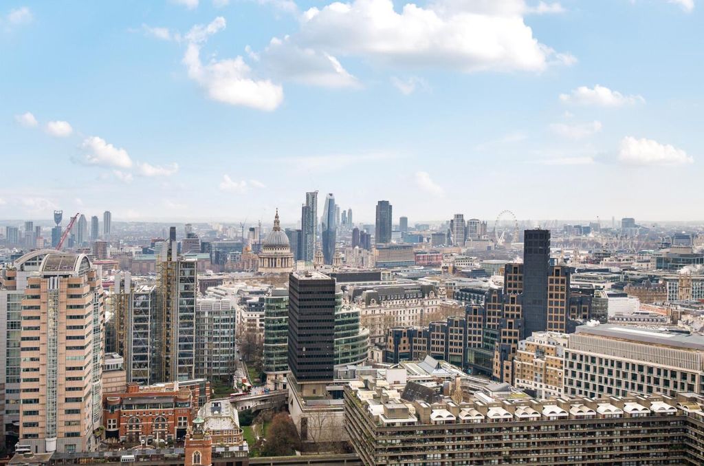 Property photo 1 of 19 1394345-16-695d13c86d270.Jpg