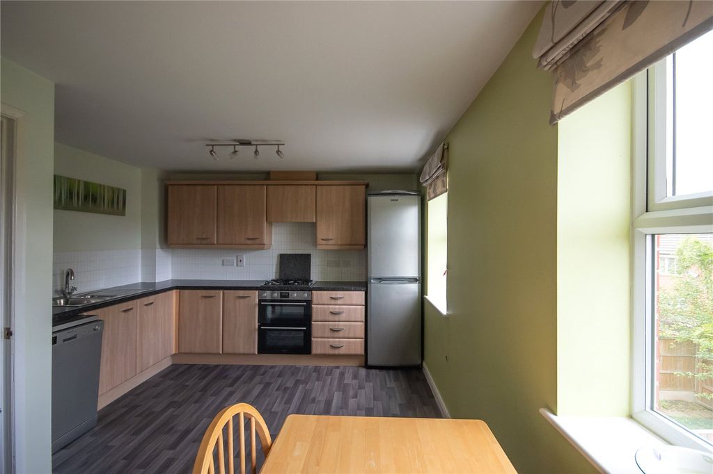 Property photo 3 of 20 Kitchen/Diner