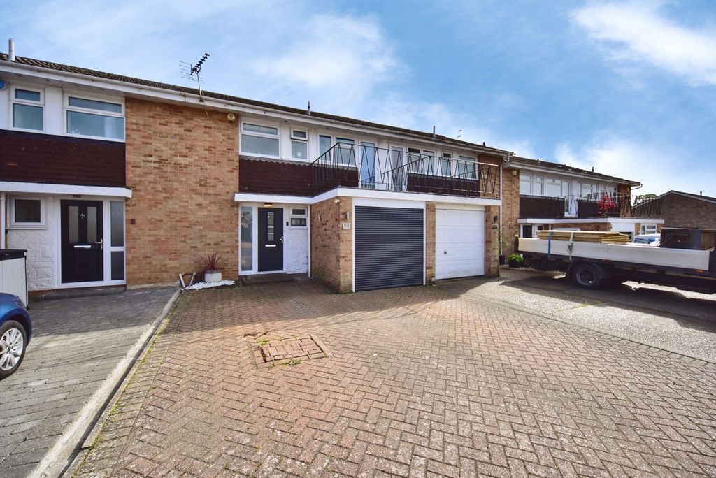 Property photo 1 of 17 Pbox-Img.Jpg