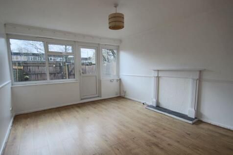 Property photo 1 of 11 3 Bedroom Maisonette