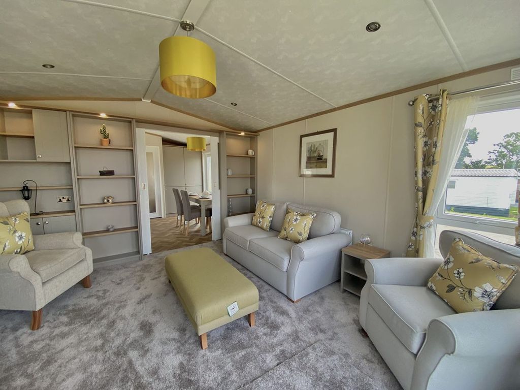 Property photo 3 of 10 3.Jpg
