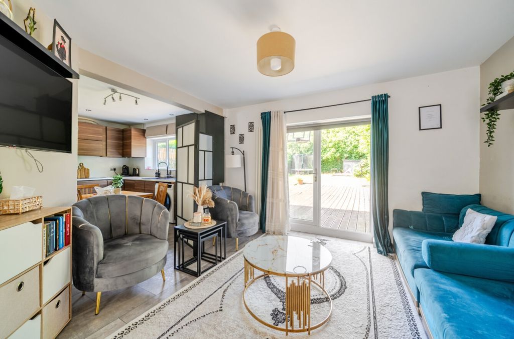 Property photo 2 of 20 1484346-8-6A3d293F96490