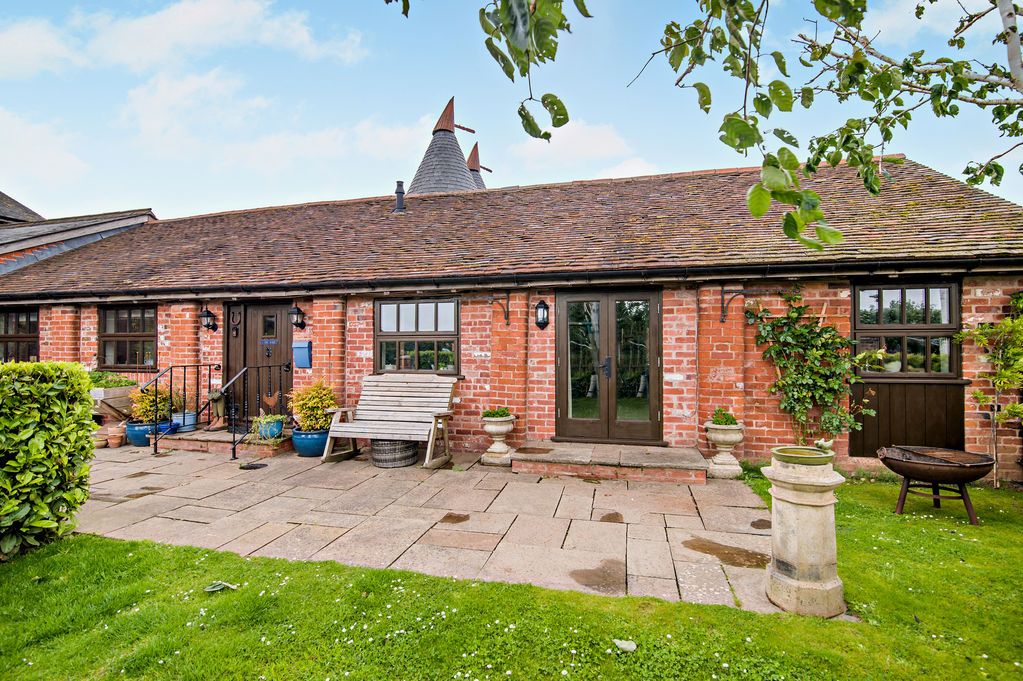 Property photo 1 of 23 Photo 14