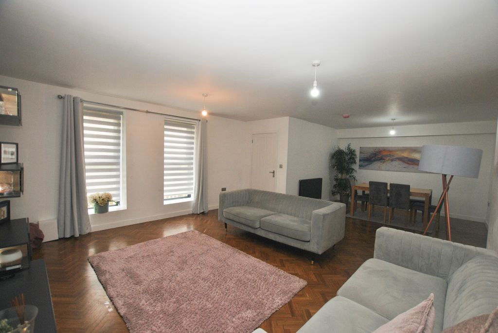 Property photo 2 of 17 Lounge Din2_Edited