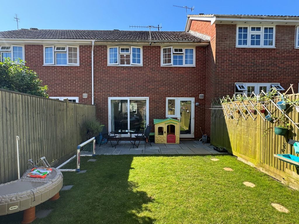 Property photo 2 of 18