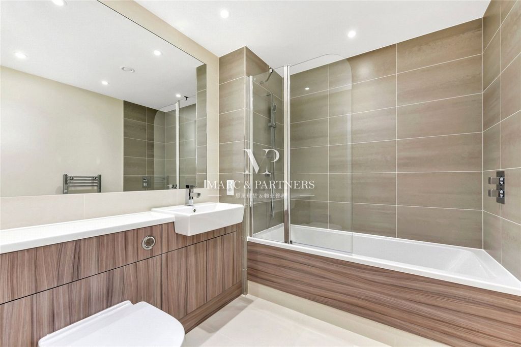 Property photo 3 of 7 Picture No. 05