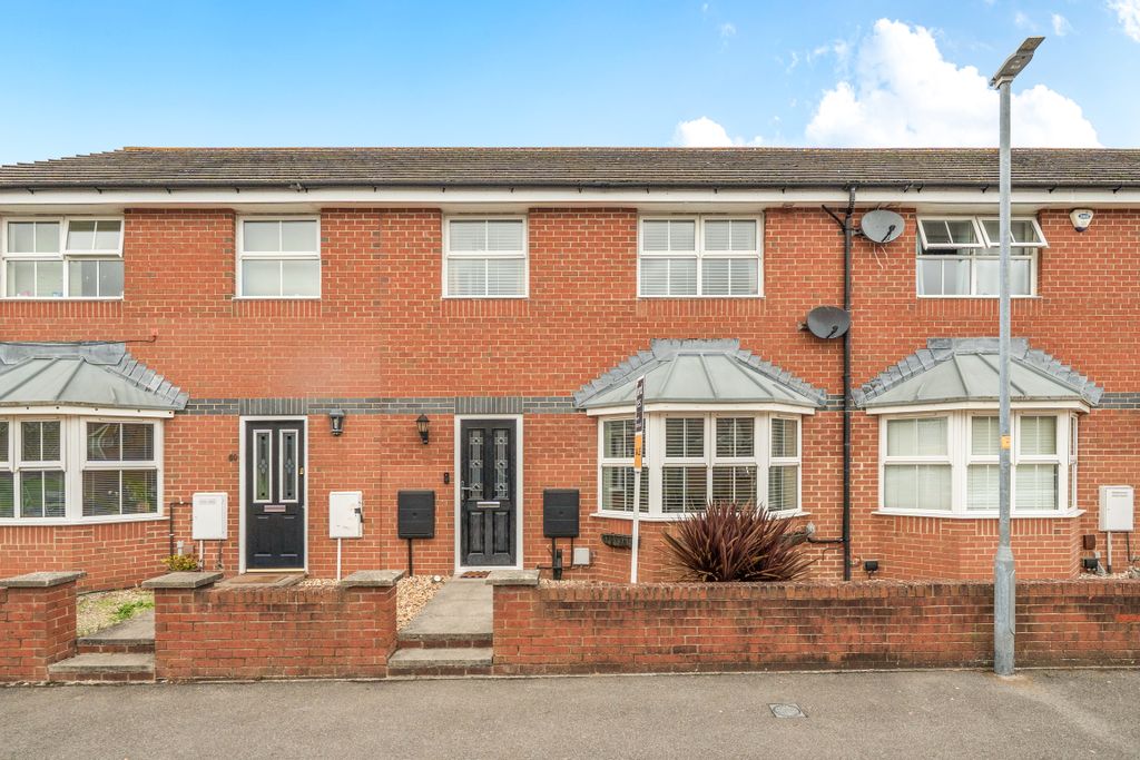 Property photo 1 of 12 16Aa8326d21298152234421