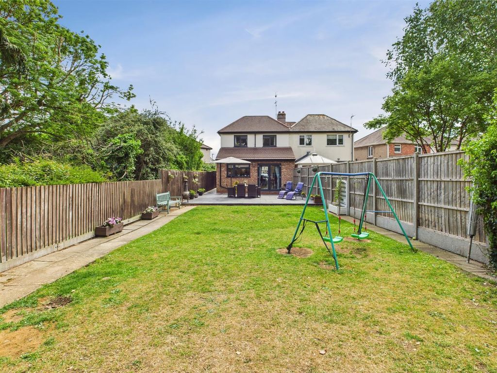 Property photo 1 of 25