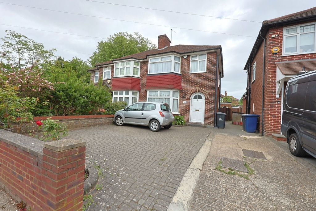 Property photo 1 of 13 4232340