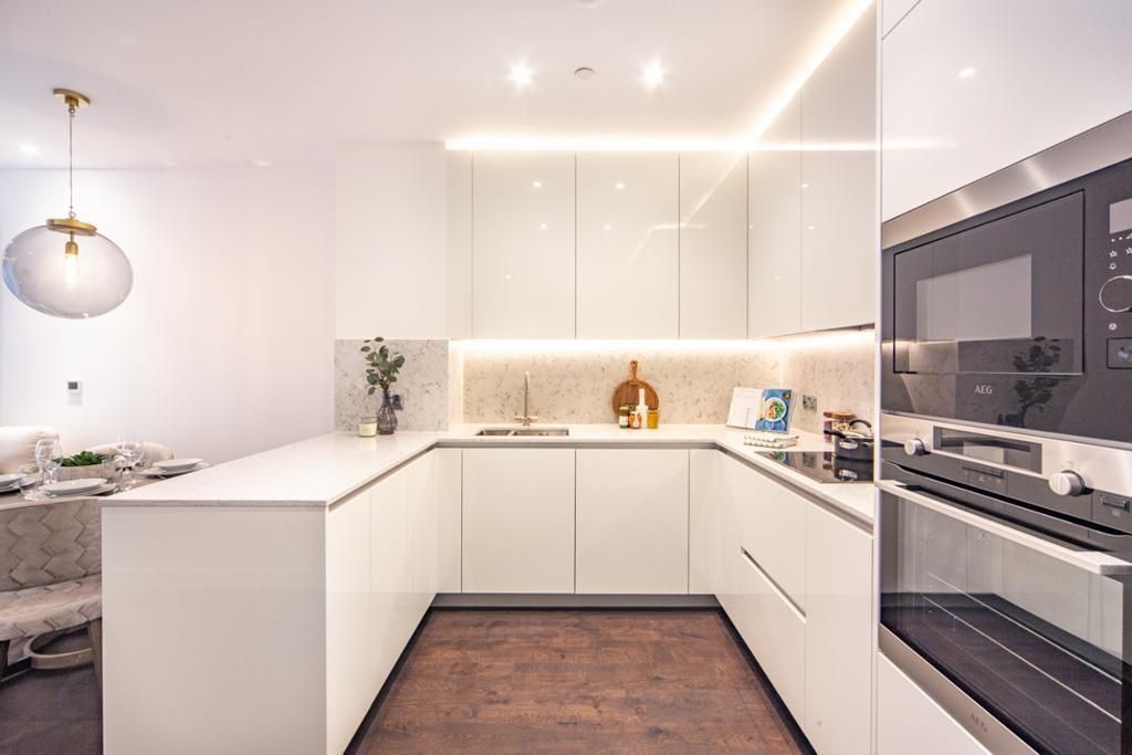 Property photo 3 of 11 Kitchen.Jpg