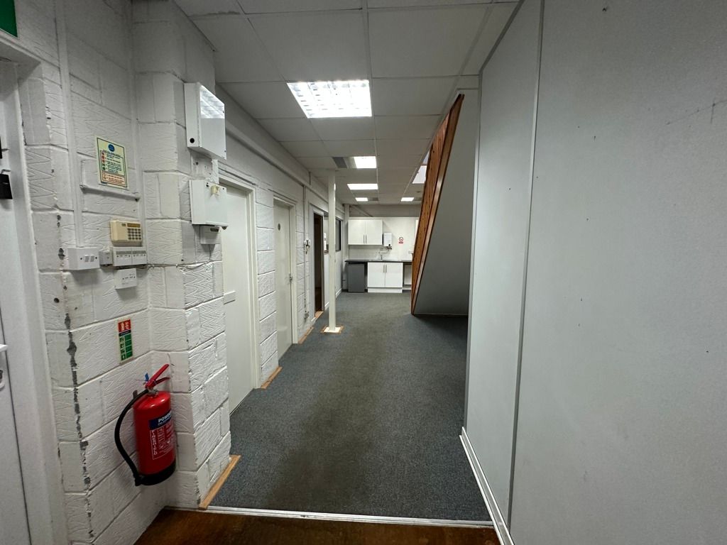 Property photo 3 of 13 Photo 2