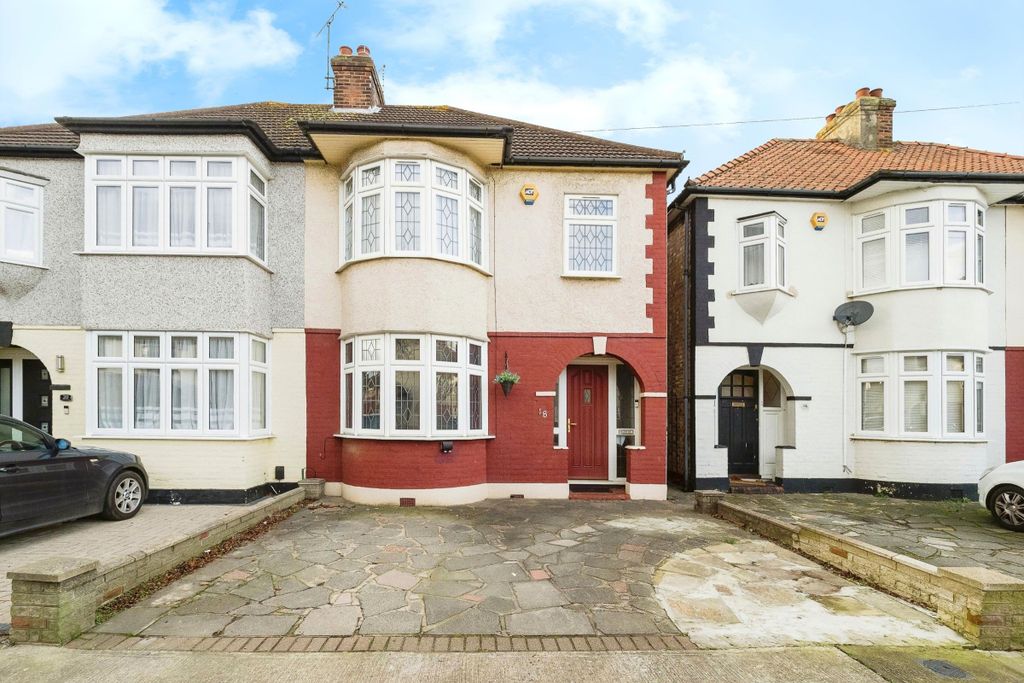 Property photo 1 of 19