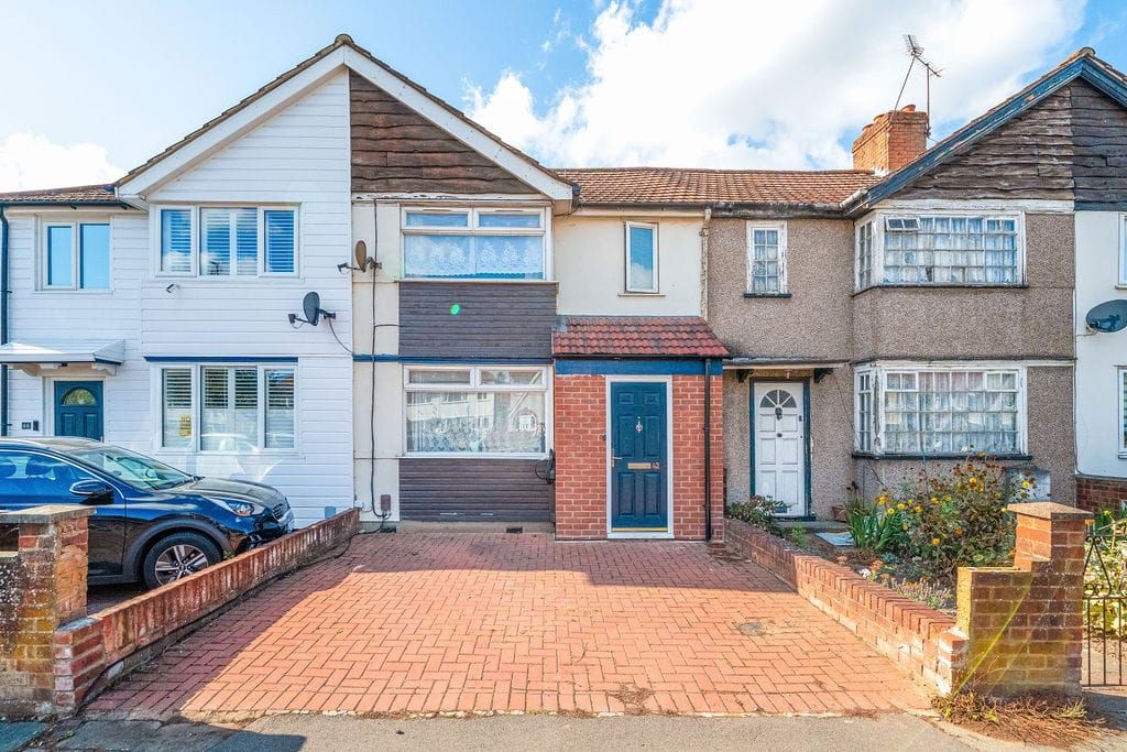 Property photo 1 of 15