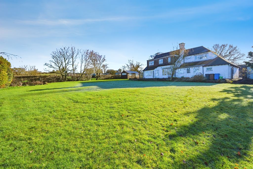 Property photo 2 of 23