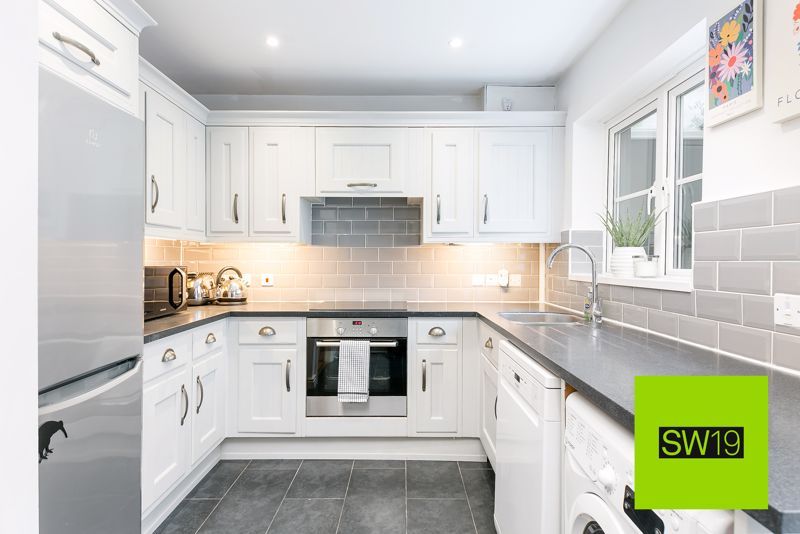 Property photo 2 of 16 Photo 10