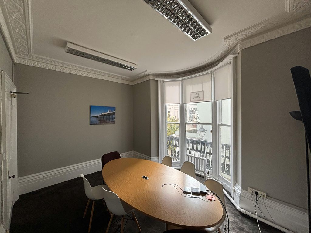 Property photo 3 of 10 Img_9515.Jpg