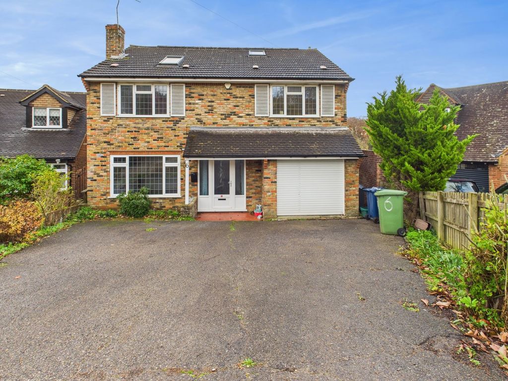 Property photo 1 of 13 Front