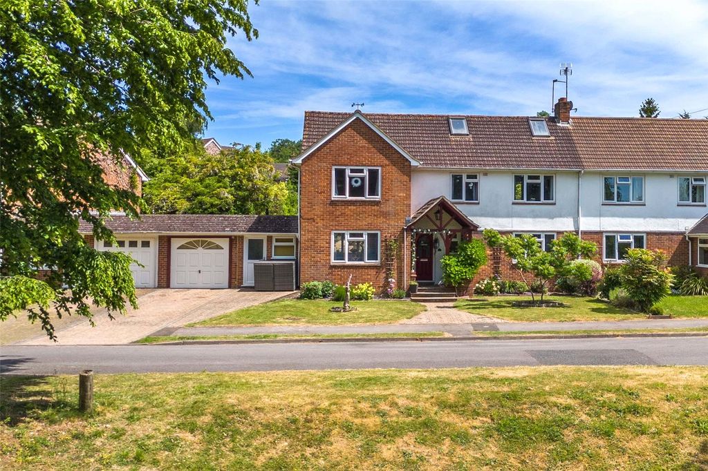 Property photo 2 of 16 Picture No. 02