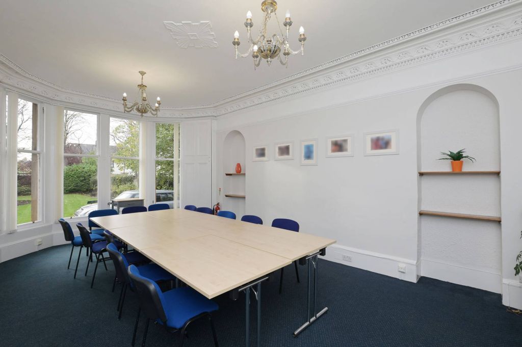 Property photo 3 of 24