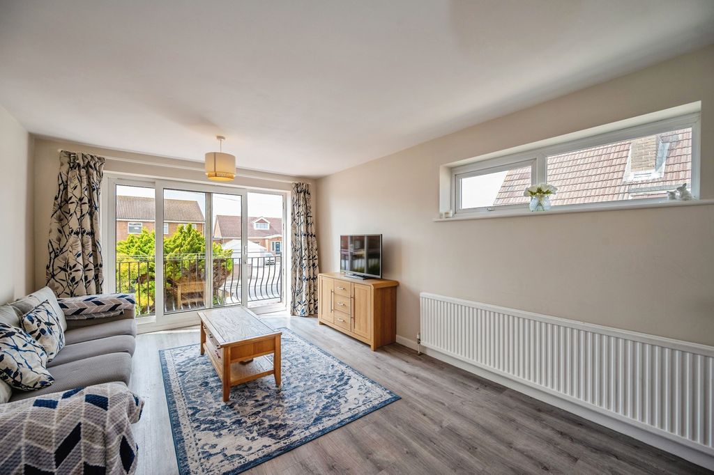 Property photo 2 of 13 Pbox-Img.Jpg
