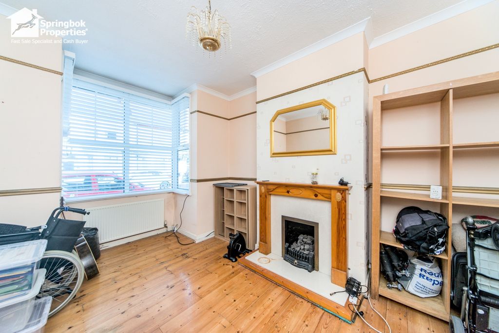 Property photo 2 of 12 Image 2