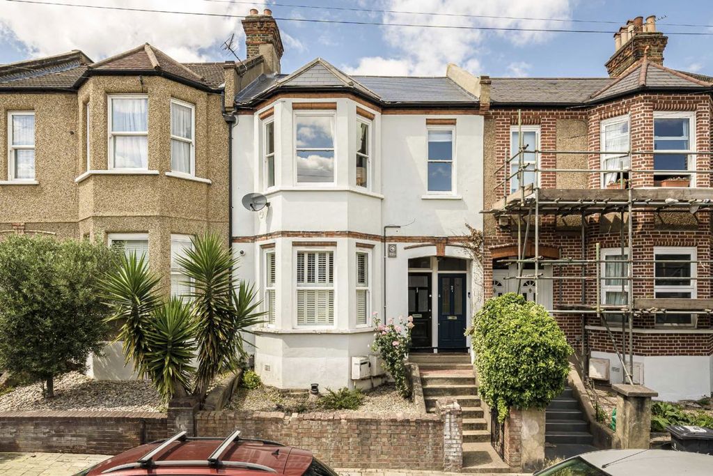 Property photo 1 of 6