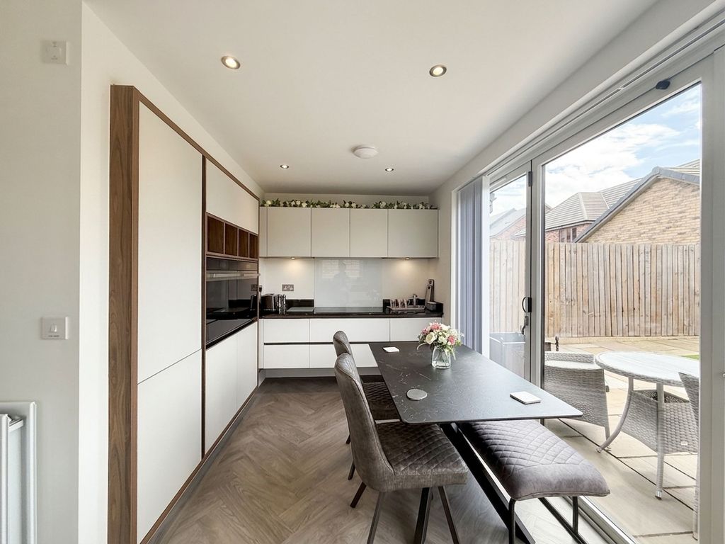 Property photo 1 of 13 Kitchen