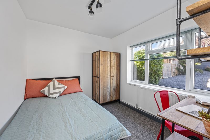 Property photo 3 of 12 Photo 3