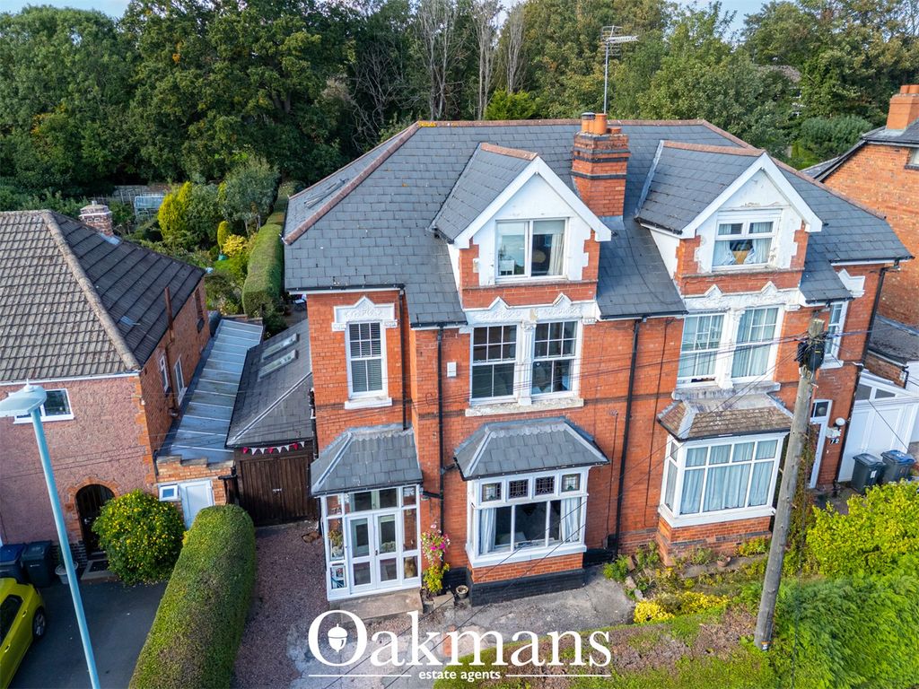 Property photo 1 of 67 Picture No. 02